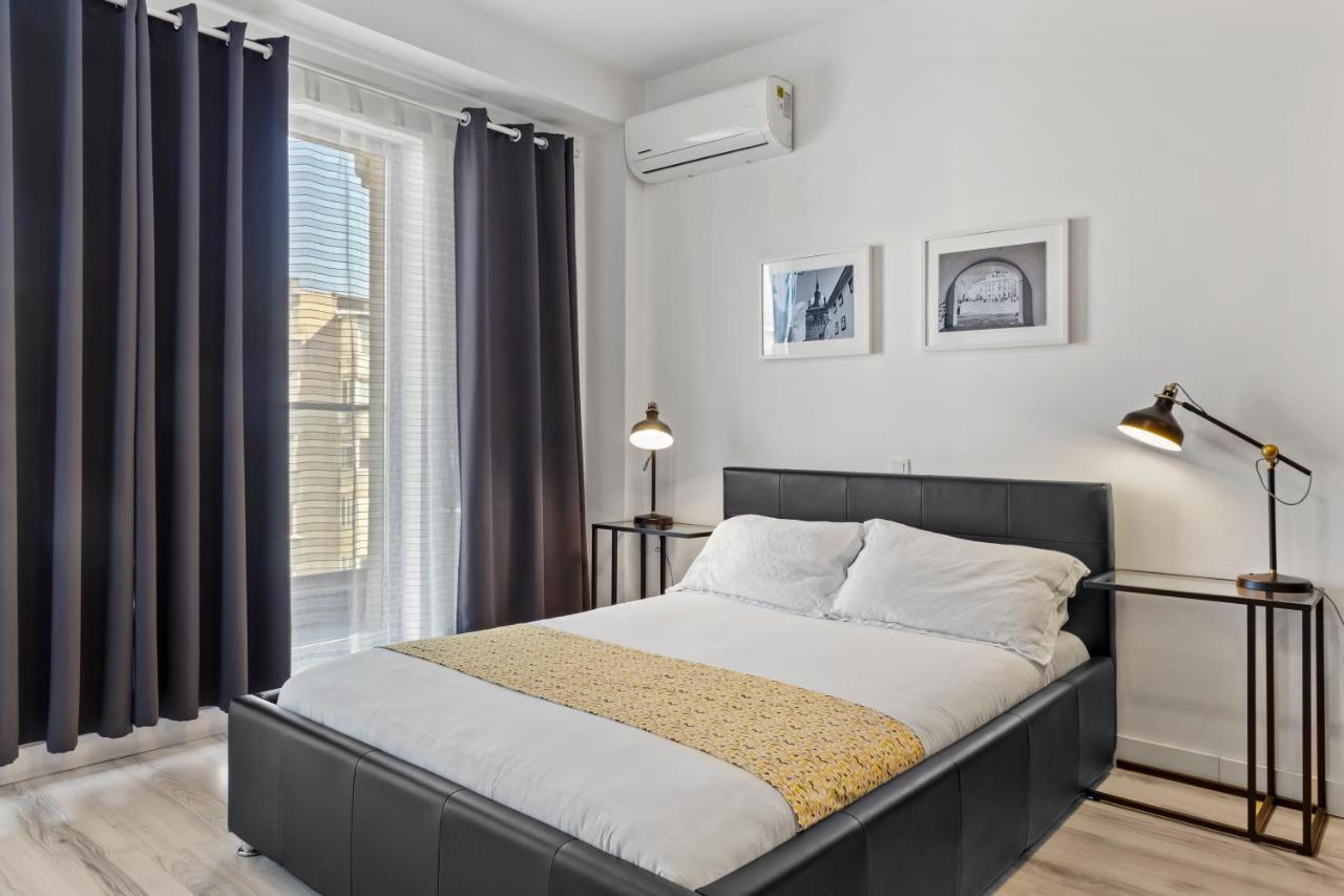 Aquarius: Upscale Flat In The Heart Of Bucharest! Apartment ภายนอก รูปภาพ